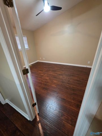 1127 Stones Throw Drive, Huntsville, AL 35806