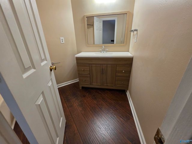 1127 Stones Throw Drive, Huntsville, AL 35806