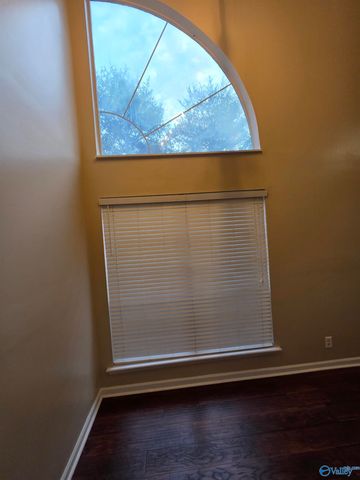 1127 Stones Throw Drive, Huntsville, AL 35806