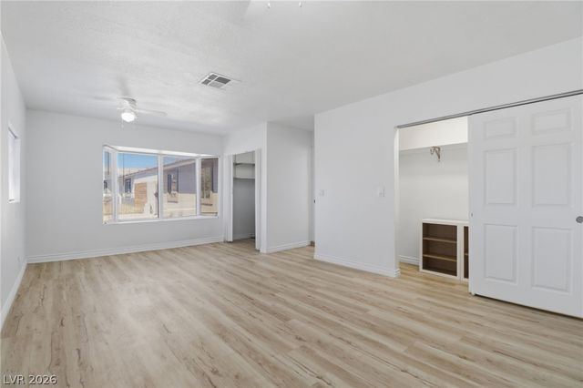 5228 Koa Avenue, Las Vegas, NV 89122