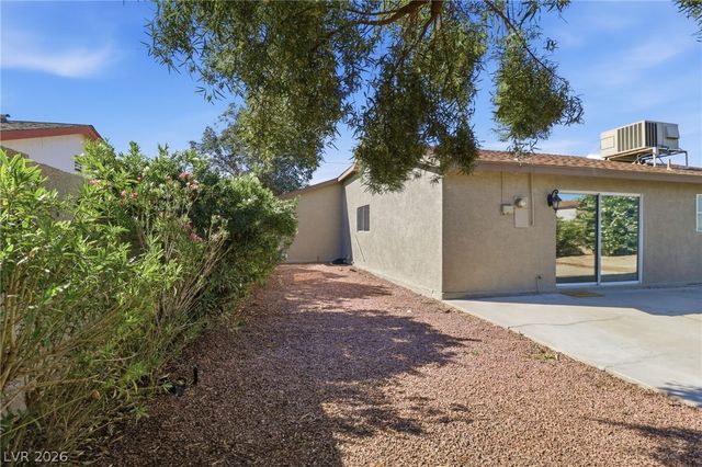 5228 Koa Avenue, Las Vegas, NV 89122