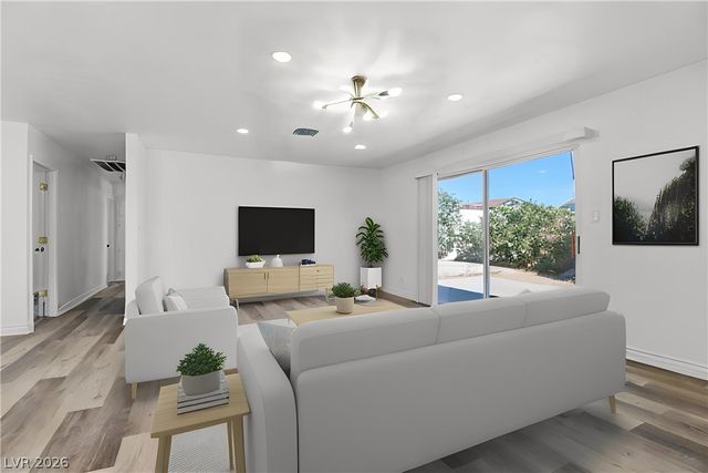 5228 Koa Avenue, Las Vegas, NV 89122