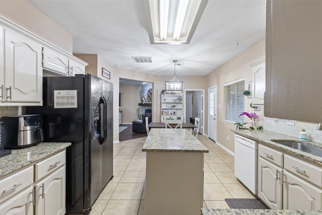 3206 Palisade Falls, Rowlett, TX 75088