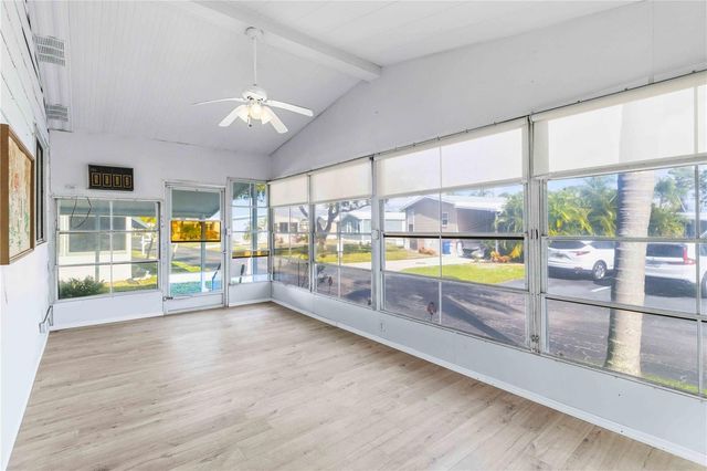 300 TROPIC DRIVE, Osprey, FL 34229