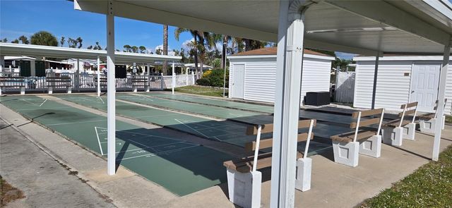 300 TROPIC DRIVE, Osprey, FL 34229