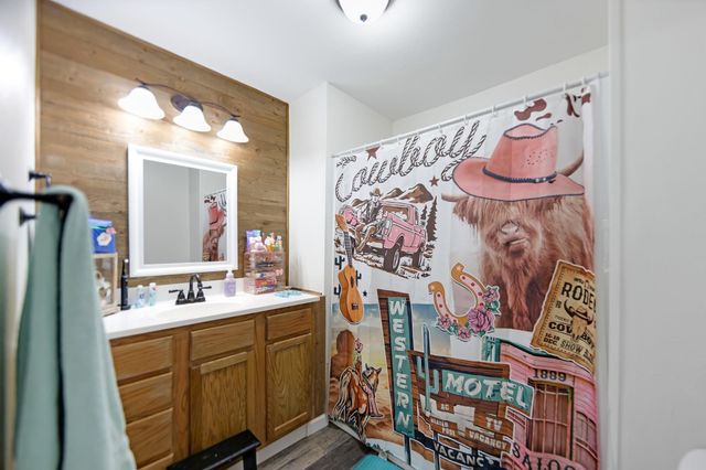 1123 County Road 2254, Cleveland, TX 77327