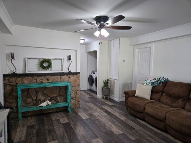 1123 County Road 2254, Cleveland, TX 77327