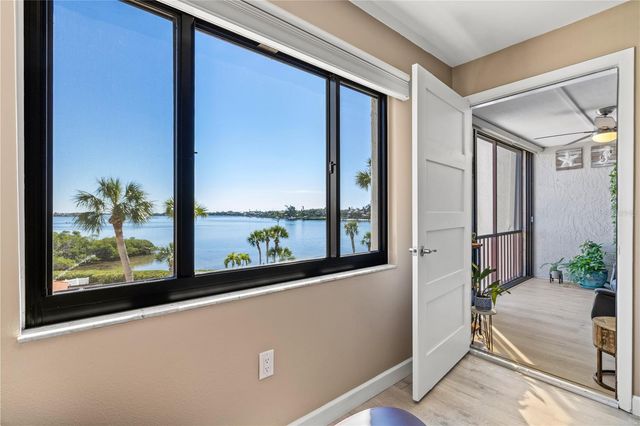 1602 STICKNEY POINT ROAD 307, Sarasota, FL 34231