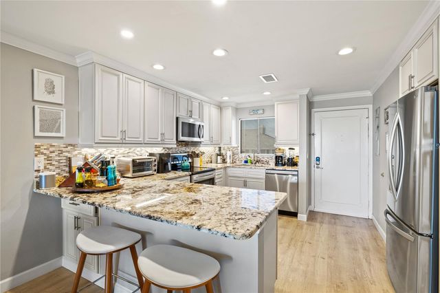 1602 STICKNEY POINT ROAD 307, Sarasota, FL 34231