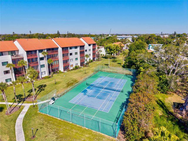 1602 STICKNEY POINT ROAD 307, Sarasota, FL 34231