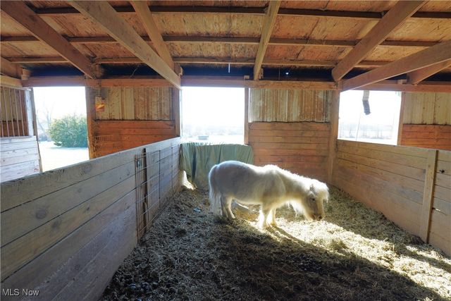 3390 Meese Road NE, Louisville, OH 44641