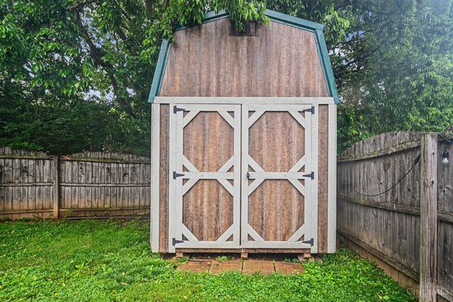 328 Hollyhock Court, Madison Twp, OH 45067
