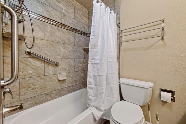 10244 Bridgeland Lane, Houston, TX 77041