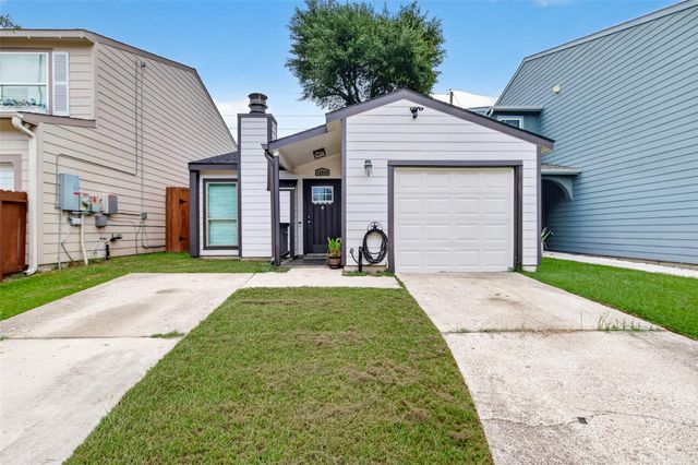 10244 Bridgeland Lane, Houston, TX 77041