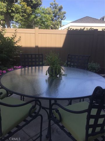 3068 Edgeway, Costa Mesa, CA 92626