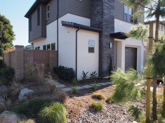 3068 Edgeway, Costa Mesa, CA 92626