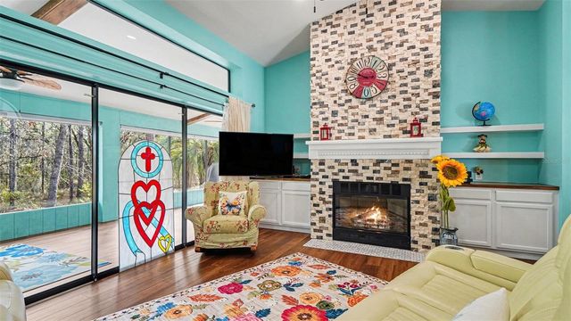 17 LONGLEAF COURT, Homosassa, FL 34446