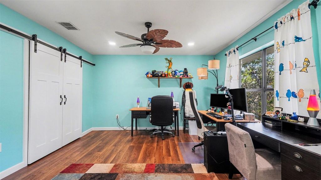 Image 24 of property listing at 17 LONGLEAF COURT, Homosassa, FL 34446