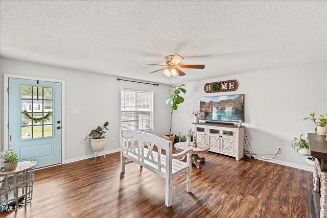 100 Stoney Creek Circle, Smithfield, NC 27577