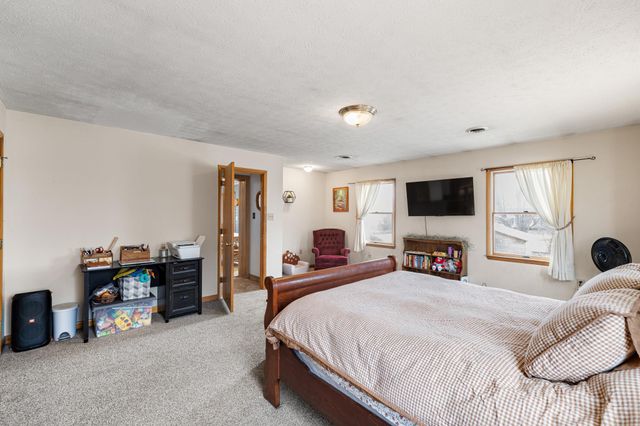 3360 SENEDO RD, Quicksburg, VA 22847