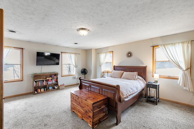 3360 SENEDO RD, Quicksburg, VA 22847