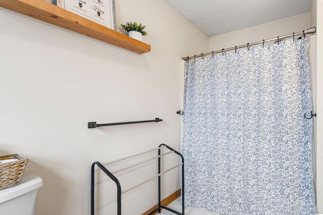 3360 SENEDO RD, Quicksburg, VA 22847