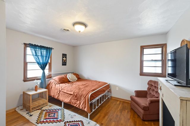 3360 SENEDO RD, Quicksburg, VA 22847