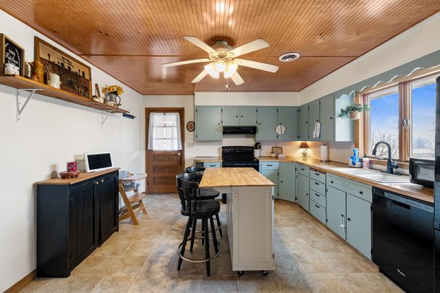 3360 SENEDO RD, Quicksburg, VA 22847