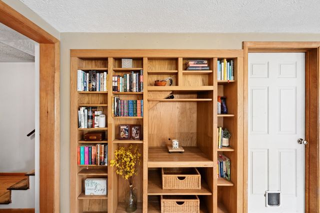 3360 SENEDO RD, Quicksburg, VA 22847