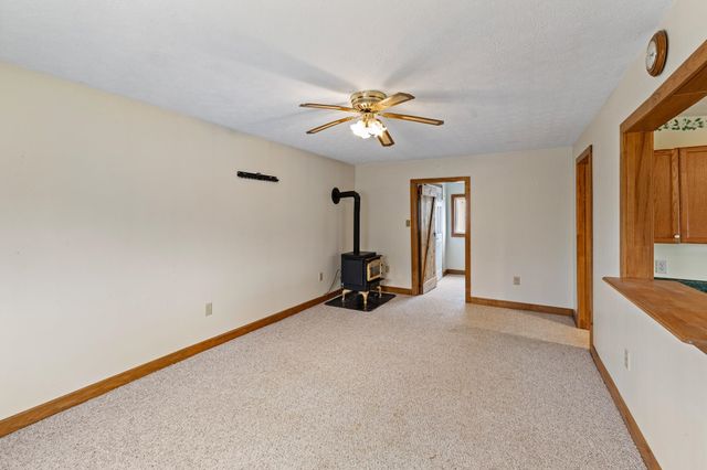 3360 SENEDO RD, Quicksburg, VA 22847