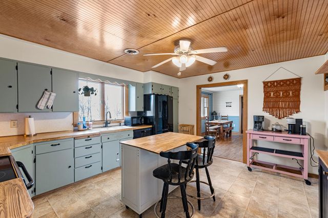 3360 SENEDO RD, Quicksburg, VA 22847