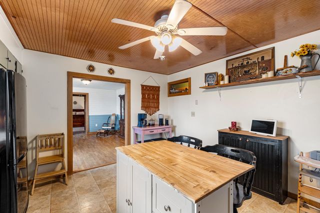 3360 SENEDO RD, Quicksburg, VA 22847