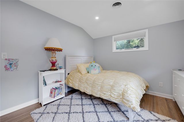 21 Arlington Drive, Pittsford, NY 14534