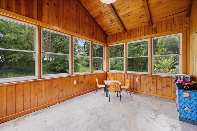 21 Arlington Drive, Pittsford, NY 14534