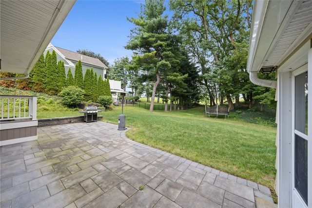 21 Arlington Drive, Pittsford, NY 14534