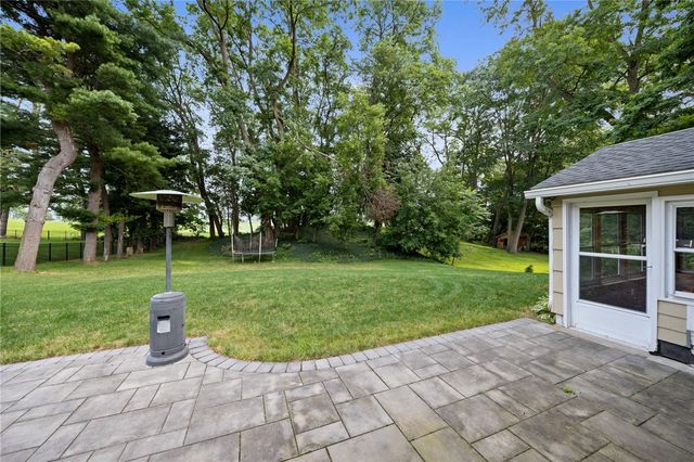 21 Arlington Drive, Pittsford, NY 14534