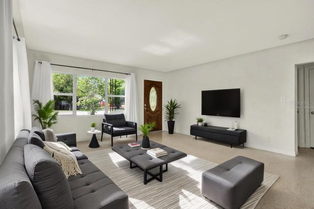 4954 1ST AVENUE S, St Petersburg, FL 33707