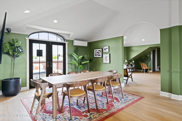 30 Lake Avenue 413, Saratoga Springs, NY 12866