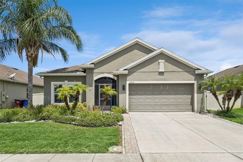 Image 1 of property listing at 3942 ETERNITY CIRCLE, St Cloud, FL 34772