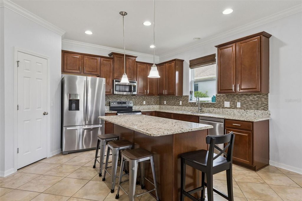Image 13 of property listing at 3942 ETERNITY CIRCLE, St Cloud, FL 34772
