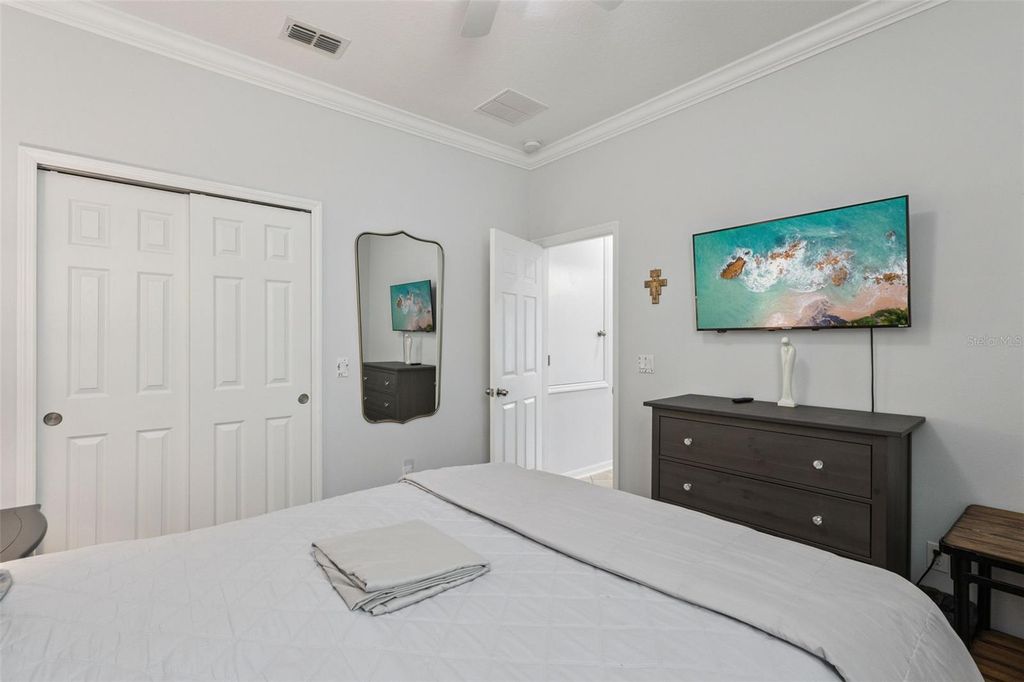 Image 18 of property listing at 3942 ETERNITY CIRCLE, St Cloud, FL 34772