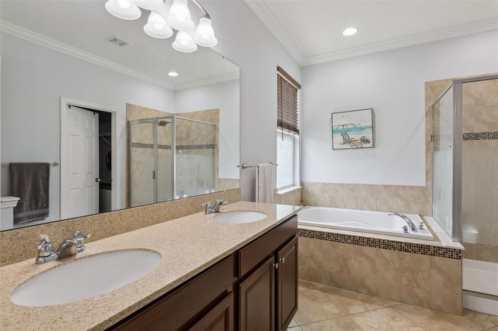 Image 27 of property listing at 3942 ETERNITY CIRCLE, St Cloud, FL 34772