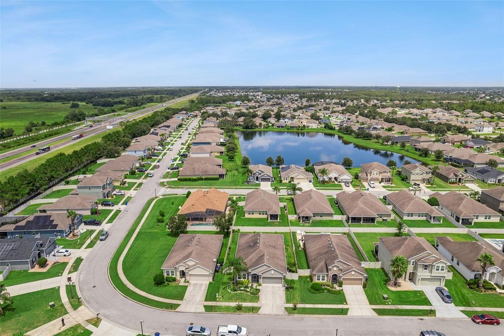 Image 43 of property listing at 3942 ETERNITY CIRCLE, St Cloud, FL 34772