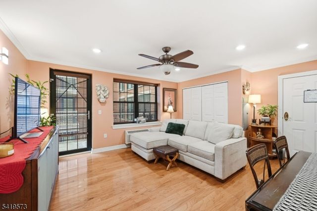 7 Prospect St 410, Morristown Town, NJ 07960