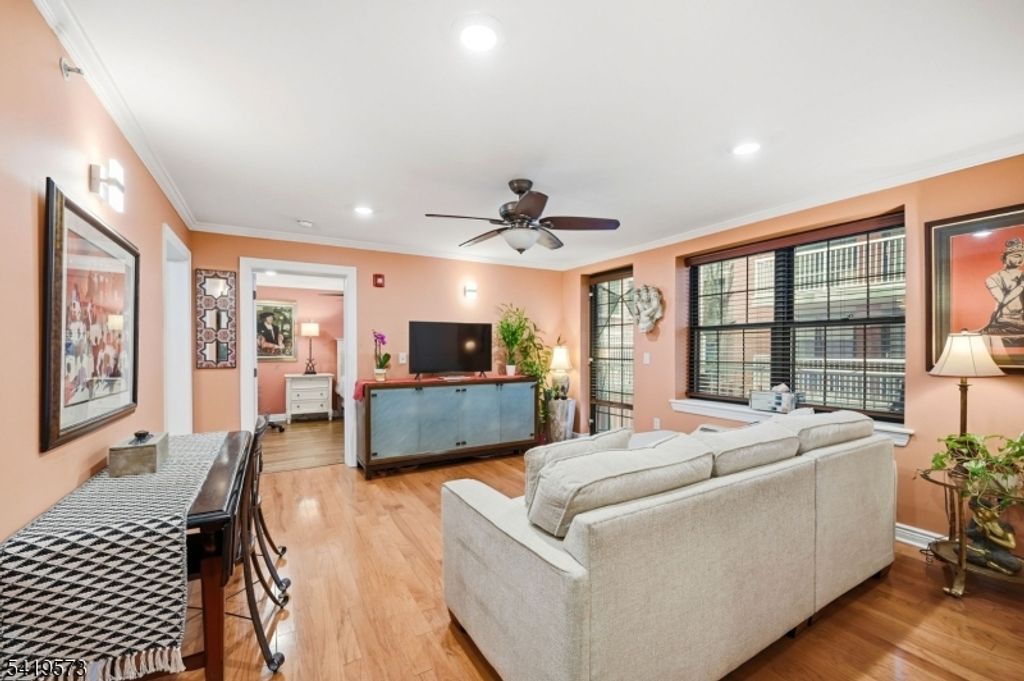 7 Prospect St 410, Morristown Town, NJ 07960