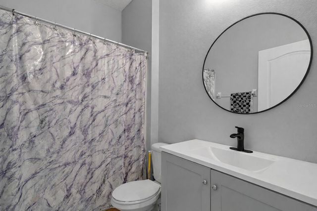 36154 LAGUNA HILLS CIRCLE, Zephyrhills, FL 33541