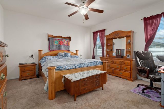 36154 LAGUNA HILLS CIRCLE, Zephyrhills, FL 33541