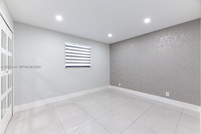 3351 NW 85th Ave 218, Coral Springs, FL 33065