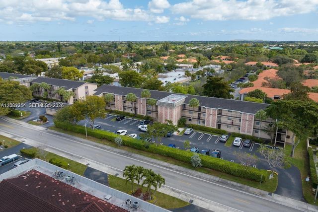 3351 NW 85th Ave 218, Coral Springs, FL 33065