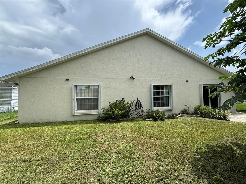 Image 11 of property listing at 3613 LATE MORNING CIRCLE, Kissimmee, FL 34744